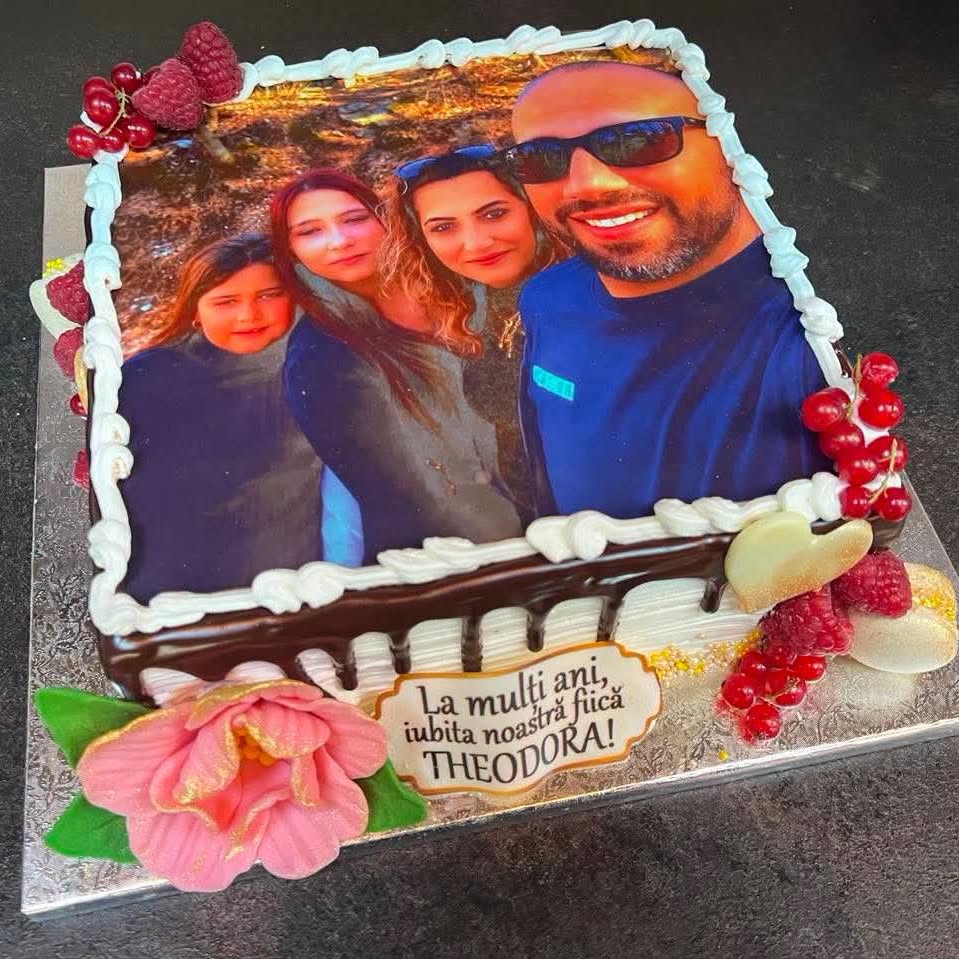Tort cu fotografie comestibilă